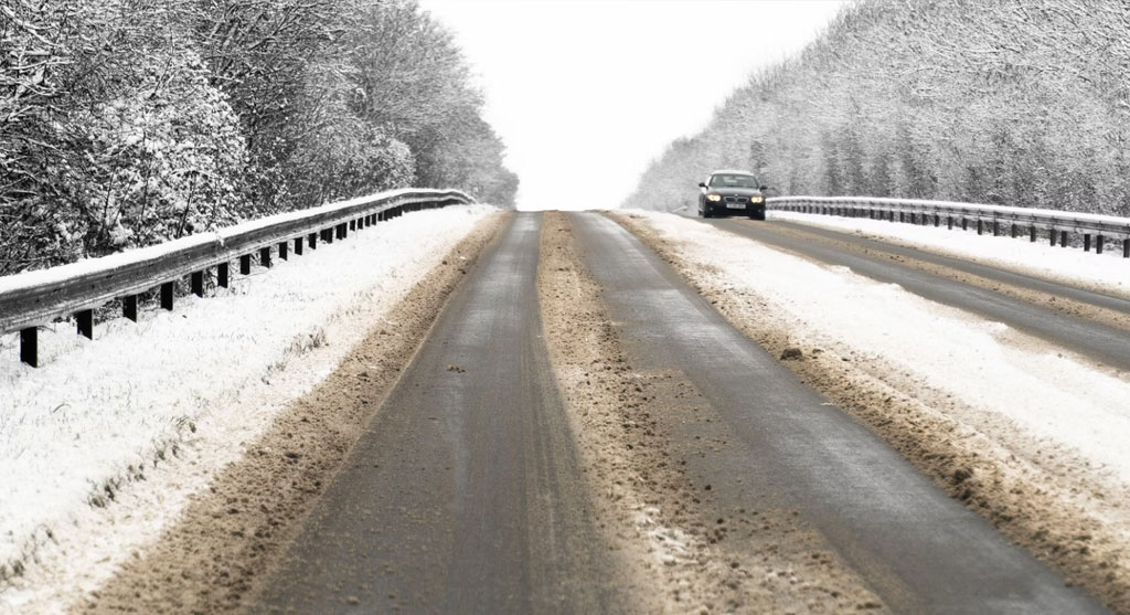Snowplow Fleets <a href='https://en./fleet-dash-cam.html' style='color: #014a97;' target='_blank'>dash cam</a>